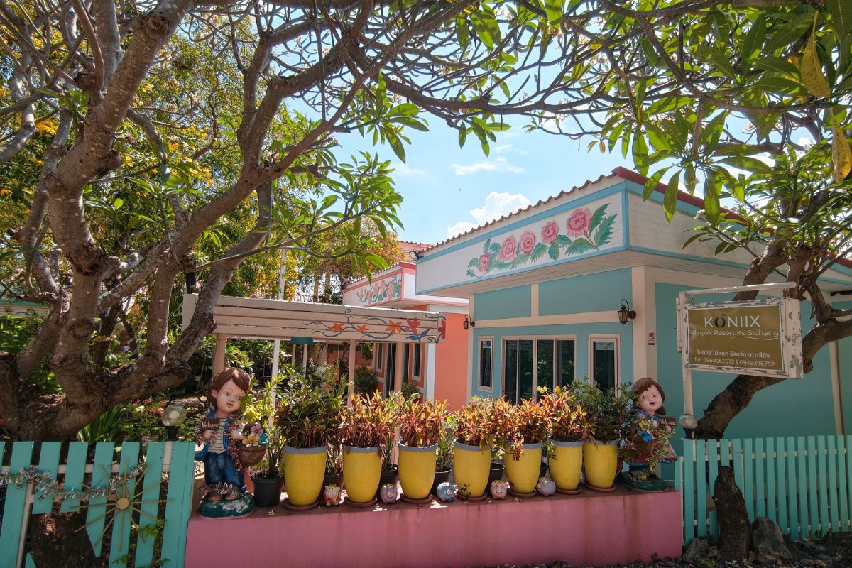 koniix maiyok resort ko sichang